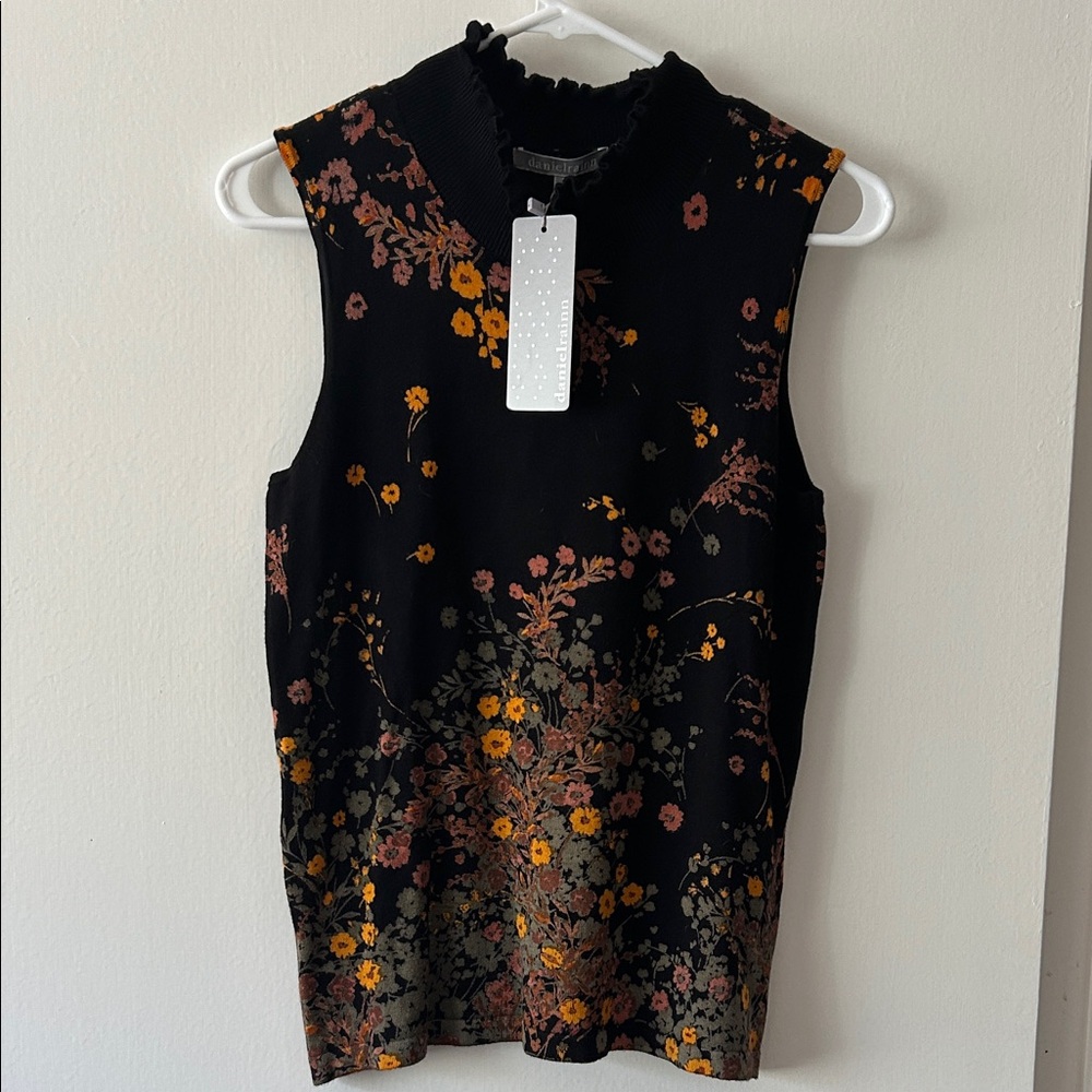 Daniel Rainn Black Floral Sleeveless Top